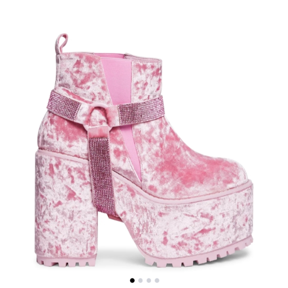 YRU Gemma 2 Pink Velvet Platform Boots